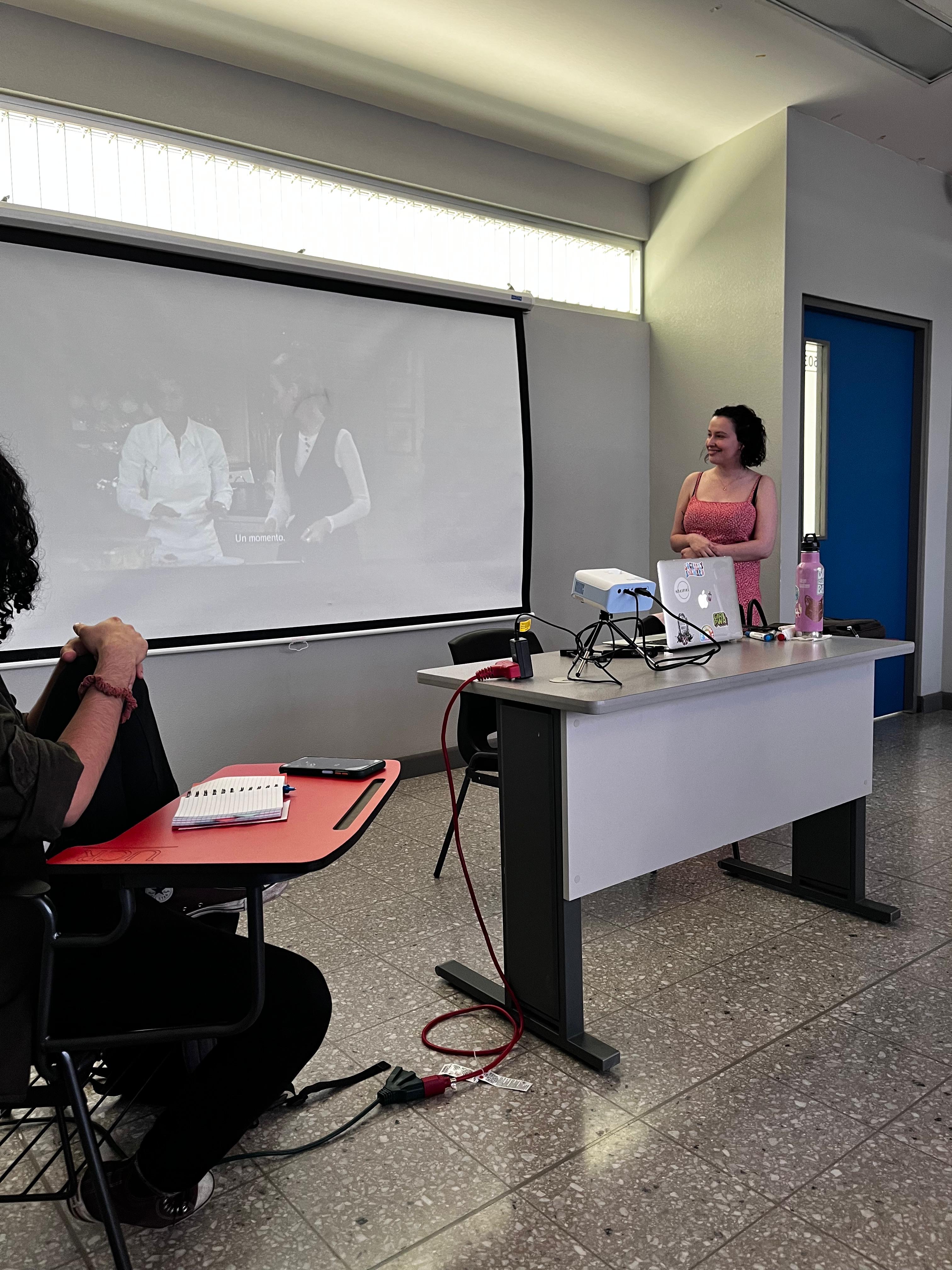 Mijal teaching a class